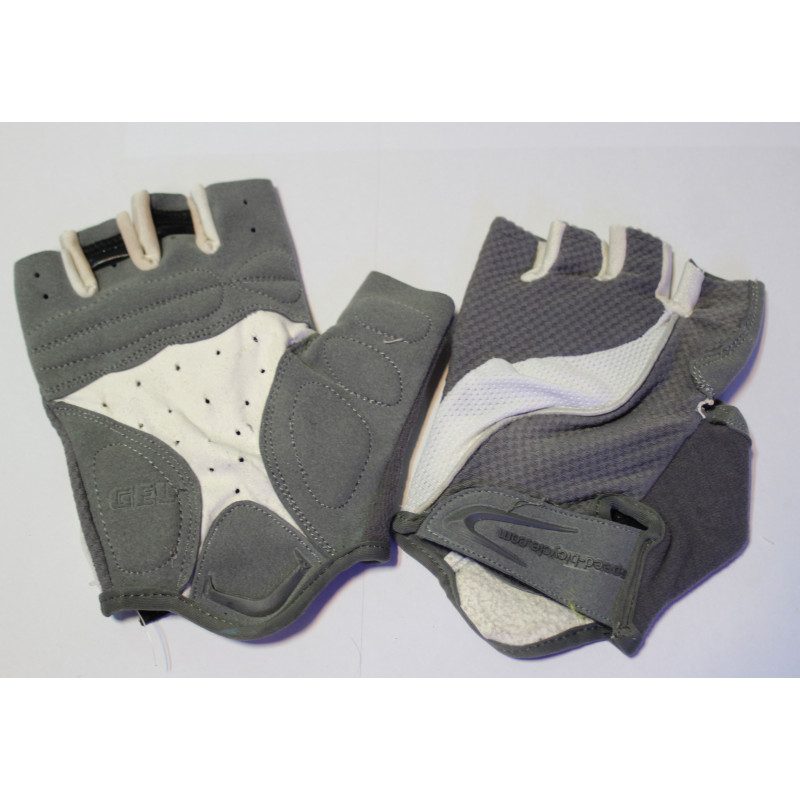 پیراهن و شورت دوچرخه سواری 