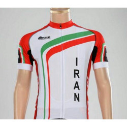 پیراهن و شورت طرح تیم ملی ایـران