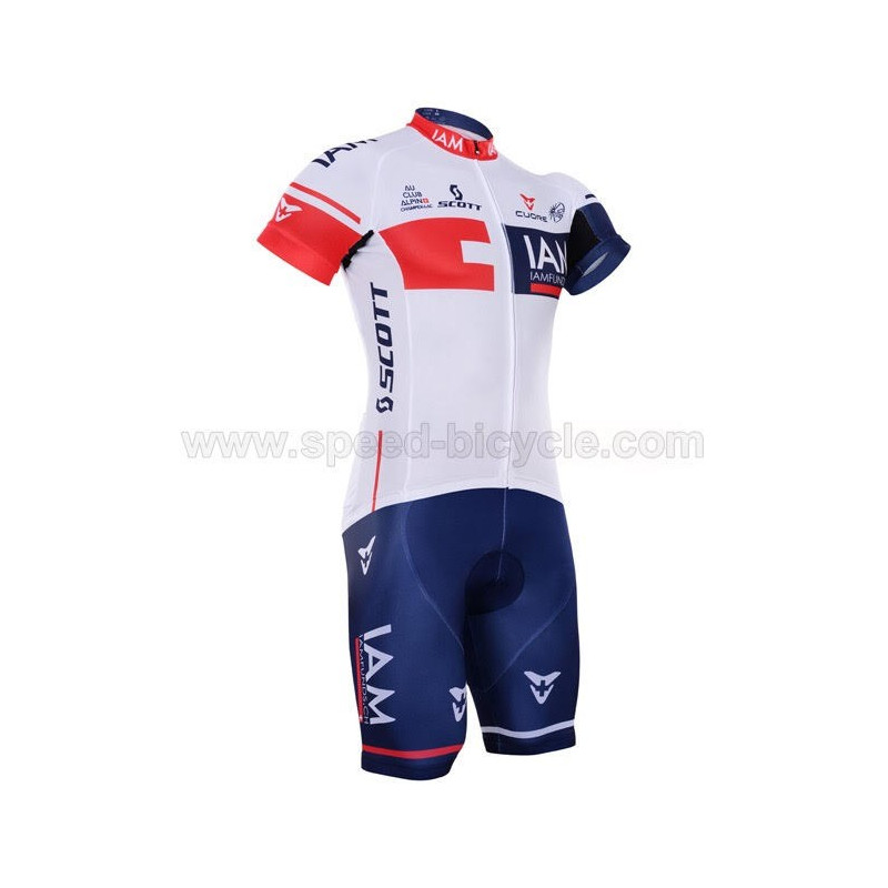 پیراهن و شورت دوچرخه سواری 